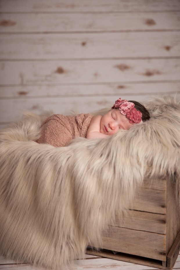 Delaney-Burke-Newborn-130-Edit
